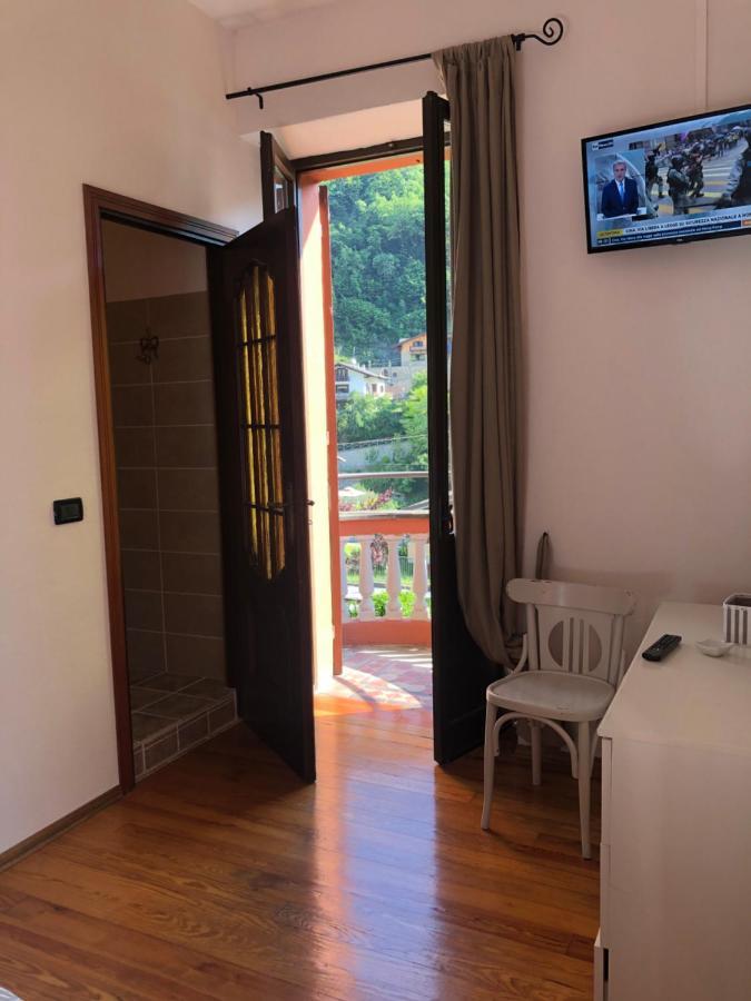 B&B Il Giardino Di Pradleves Bagian luar foto
